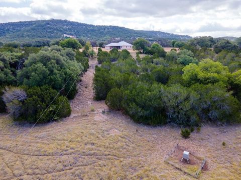 Single Family Residence in Medina TX 326 Rocky Creek RD.jpg
