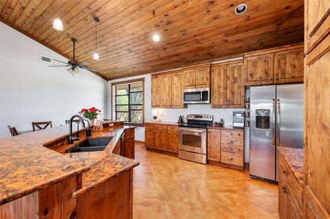 Ranch in Medina TX 728 Upper Moffett RD 20.jpg