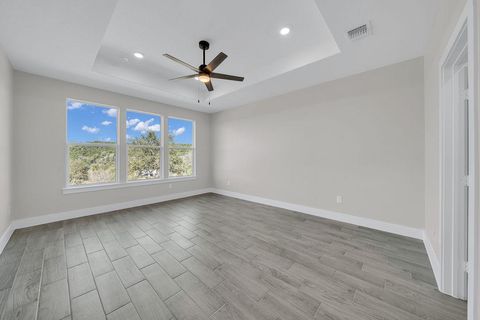 Single Family Residence in Mico TX 257 PR 2774 18.jpg