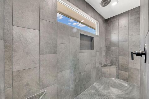 Single Family Residence in Mico TX 257 PR 2774 21.jpg