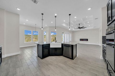 Single Family Residence in Mico TX 257 PR 2774 16.jpg