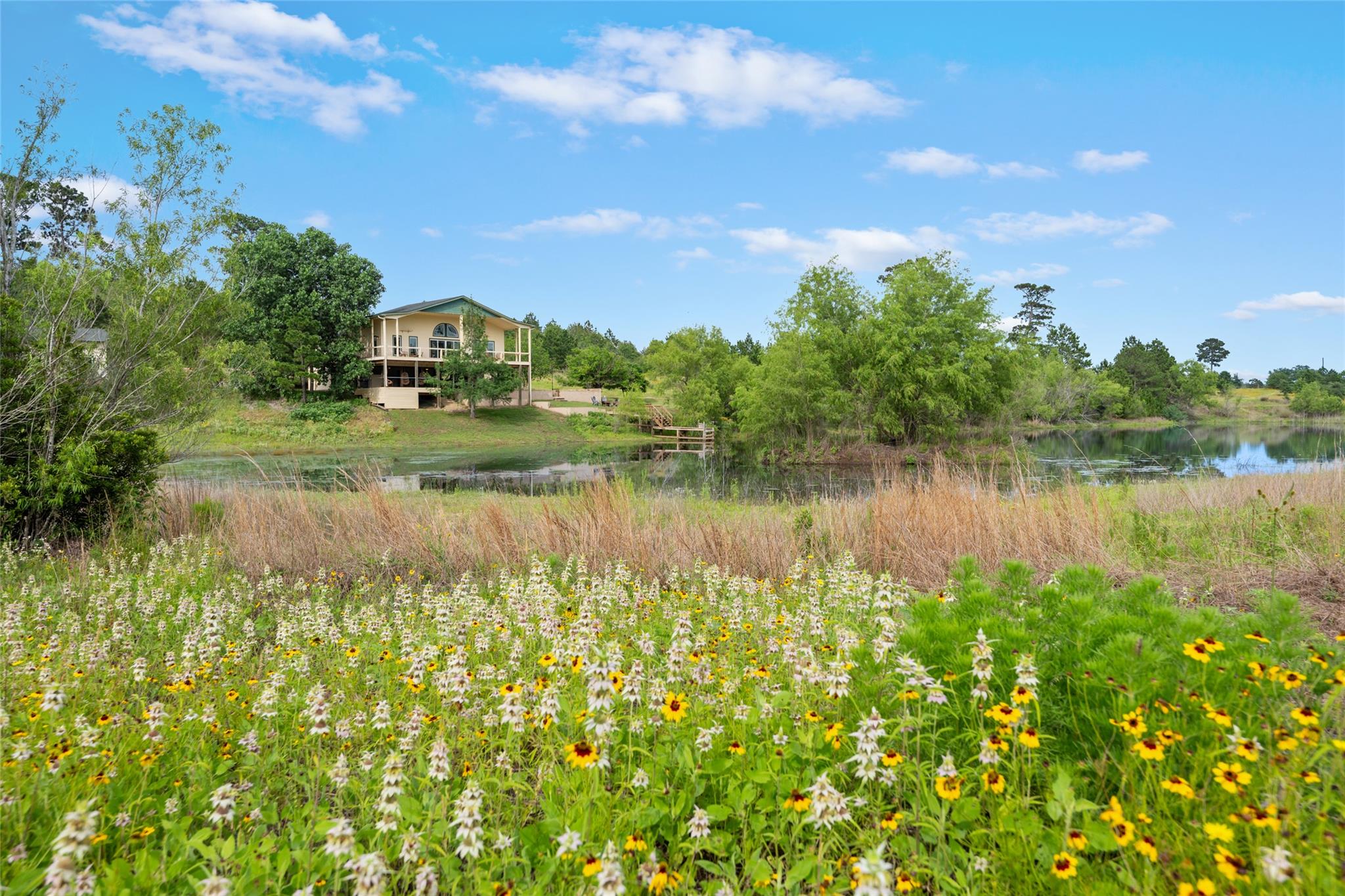 493 Cottletown Rd #C, Smithville, TX 78957 photo