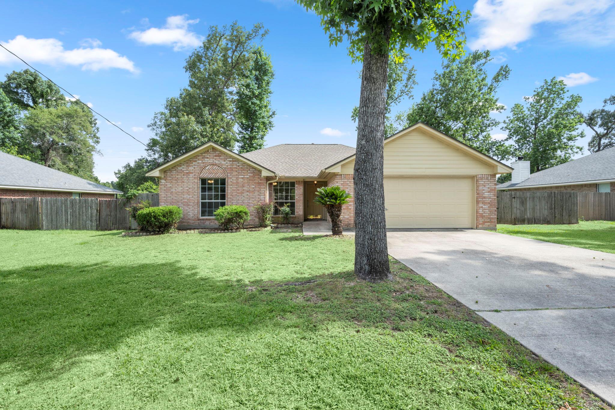 6707 Woodland Oaks, Magnolia, TX 77354 photo