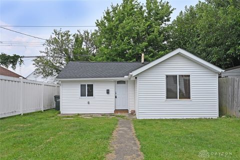 Single Family Residence in Dayton OH 4231 Farnham Avenue.jpg