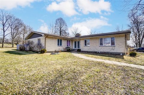 Single Family Residence in Dayton OH 4680 Dayton Liberty Road.jpg