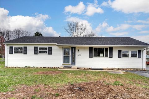 Single Family Residence in Carlisle OH 161 Walnut Street.jpg