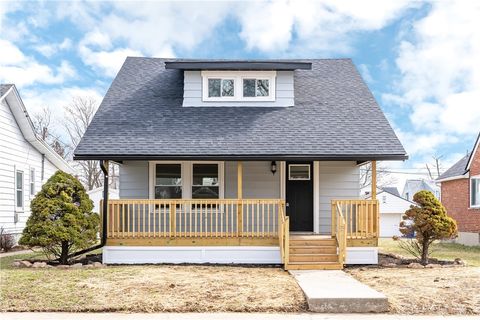 Single Family Residence in Dayton OH 2724 Whittier Avenue.jpg