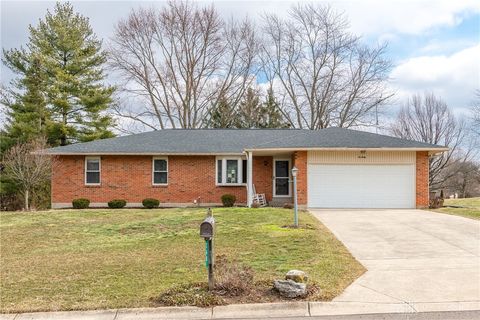 Single Family Residence in Beavercreek OH 260 Wistowa Trail.jpg