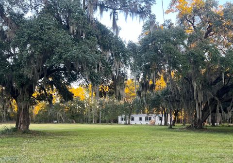 Manufactured Home in Adams Run SC 5355 Old Military Road.jpg