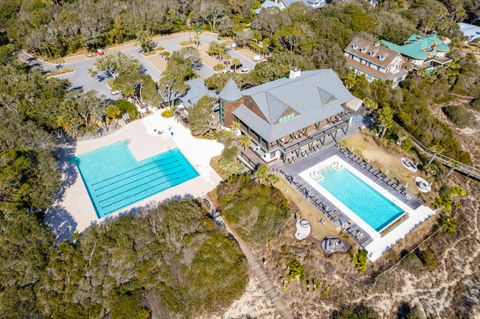 Single Family Residence in Kiawah Island SC 31 Berkshire Hall 26.jpg