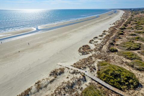 Single Family Residence in Kiawah Island SC 31 Berkshire Hall 29.jpg