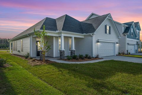 Single Family Residence in Summerville SC 111 Sawlog Drive.jpg