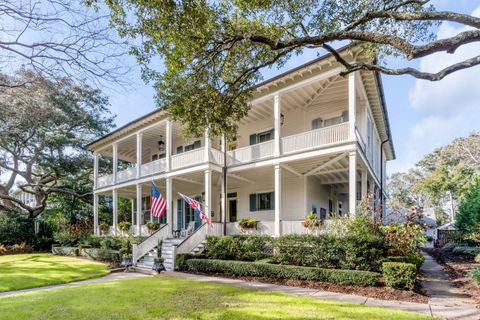 Single Family Residence in Sullivans Island SC 1738 Ion Avenue 1.jpg