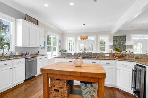 Single Family Residence in Sullivans Island SC 3013 Middle Street 10.jpg
