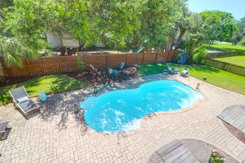 Single Family Residence in Sullivans Island SC 3013 Middle Street 21.jpg