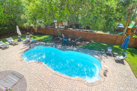 Single Family Residence in Sullivans Island SC 3013 Middle Street 20.jpg