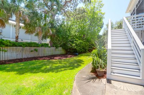Single Family Residence in Sullivans Island SC 3013 Middle Street 22.jpg
