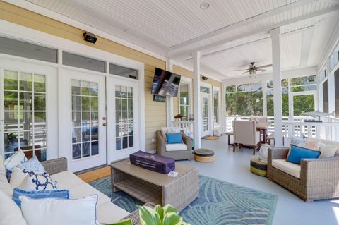 Single Family Residence in Sullivans Island SC 3013 Middle Street 17.jpg