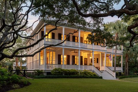 Single Family Residence in Sullivans Island SC 1750 Ion Avenue.jpg