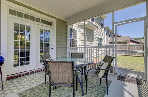 Single Family Residence in Summerville SC 317 Whispering Breeze Lane 37.jpg