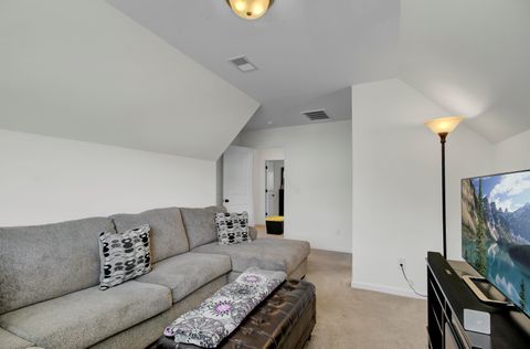 Single Family Residence in Summerville SC 317 Whispering Breeze Lane 28.jpg