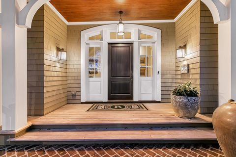 Single Family Residence in Kiawah Island SC 212 Chinaberry Lane 12.jpg