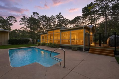 Single Family Residence in Hollywood SC 8013 Little Britton Road.jpg