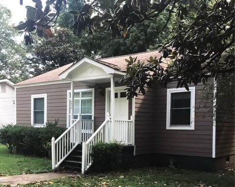 Single Family Residence in North Charleston SC 8930 Selah Street.jpg