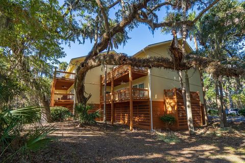 Condominium in Edisto Island SC 339 Sea Cloud Circle.jpg