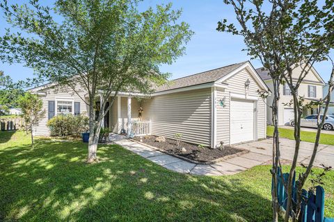 Single Family Residence in Summerville SC 203 Eagle Ridge Road.jpg