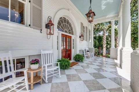 Single Family Residence in Sullivans Island SC 1714 Middle Street 102.jpg