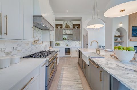 Single Family Residence in Sullivans Island SC 1714 Middle Street 16.jpg
