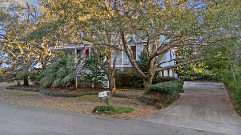 Single Family Residence in Isle of Palms SC 2 Wills Way.jpg