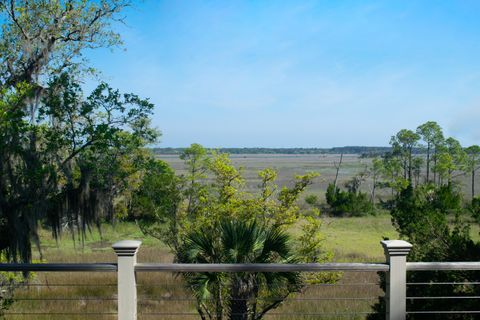 Single Family Residence in Kiawah Island SC 37 Marsh Edge Ln 35.jpg