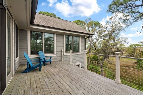Single Family Residence in Kiawah Island SC 37 Marsh Edge Ln 36.jpg