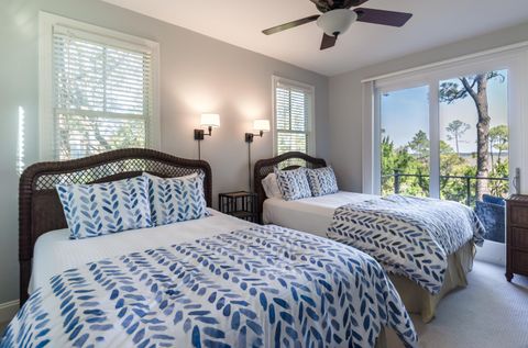 Single Family Residence in Kiawah Island SC 37 Marsh Edge Ln 20.jpg