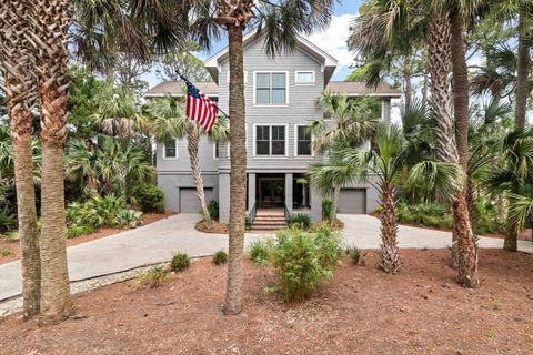 Single Family Residence in Kiawah Island SC 37 Marsh Edge Ln 4.jpg