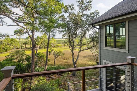 Single Family Residence in Kiawah Island SC 37 Marsh Edge Ln.jpg