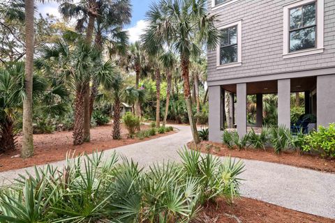 Single Family Residence in Kiawah Island SC 37 Marsh Edge Ln 42.jpg