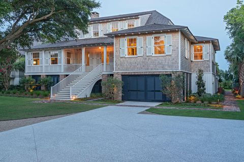 Single Family Residence in Sullivans Island SC 2407 Atlantic Avenue 70.jpg
