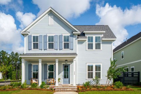 Single Family Residence in Summerville SC 400 Swaying Pine Lane.jpg