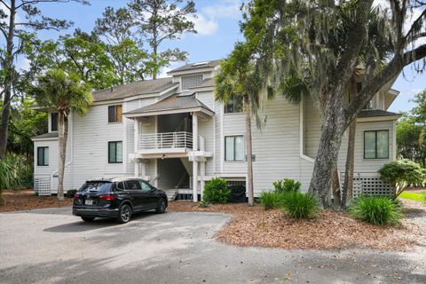 Condominium in Edisto Beach SC 856 Club Cottage Road.jpg