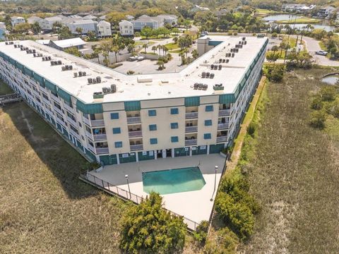 Condominium in Edisto Beach SC 116 Bay Creek Villa.jpg