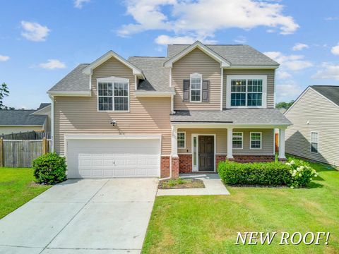 Single Family Residence in Summerville SC 9731 Stockport Circle.jpg