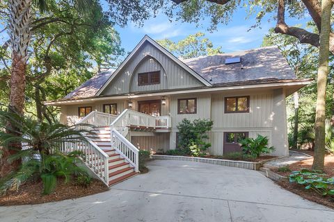 Single Family Residence in Kiawah Island SC 202 Needlerush Road.jpg