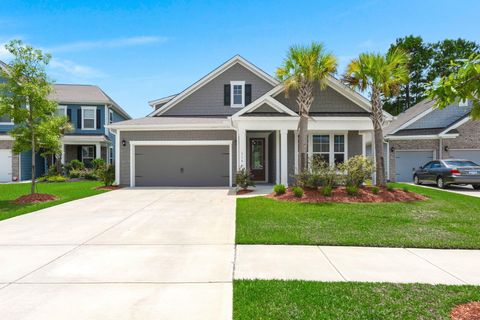 Single Family Residence in Summerville SC 316 Long Pier Street.jpg