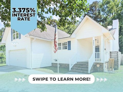 Single Family Residence in North Charleston SC 5052 Hidden Forest Lane.jpg