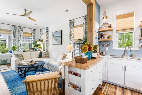 Single Family Residence in Johns Island SC 1466 Mizzen Alley Aly 7.jpg