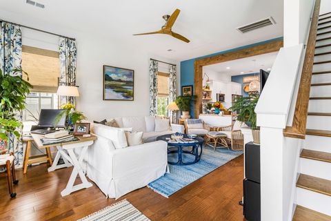 Single Family Residence in Johns Island SC 1466 Mizzen Alley Aly 4.jpg
