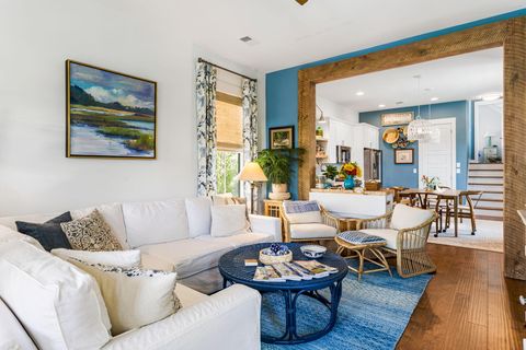 Single Family Residence in Johns Island SC 1466 Mizzen Alley Aly 3.jpg